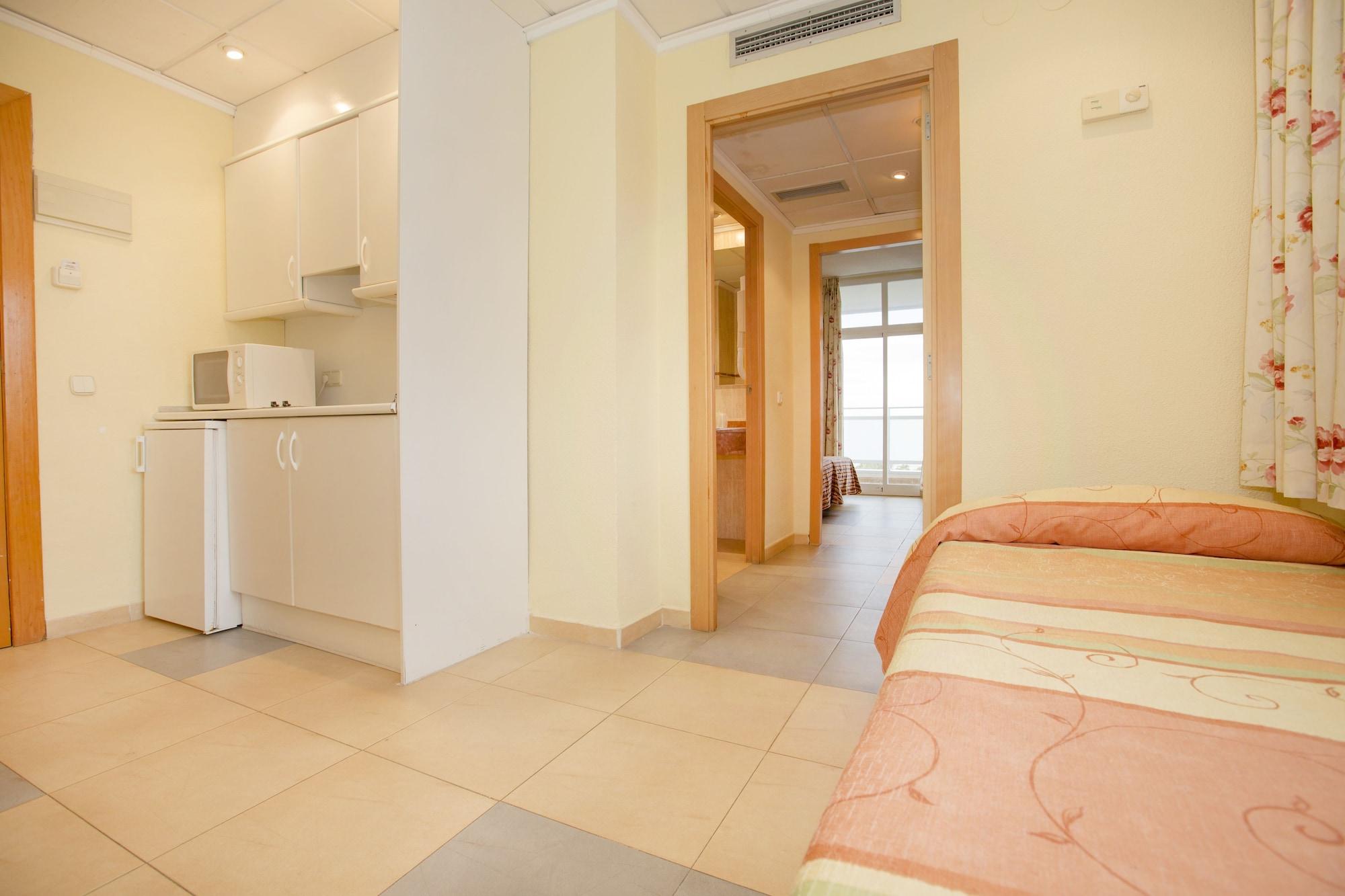Hotel Tres Anclas Гандия Экстерьер фото